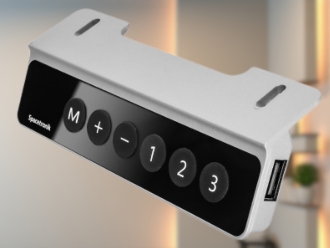 Kontroler z pamięcią i USB