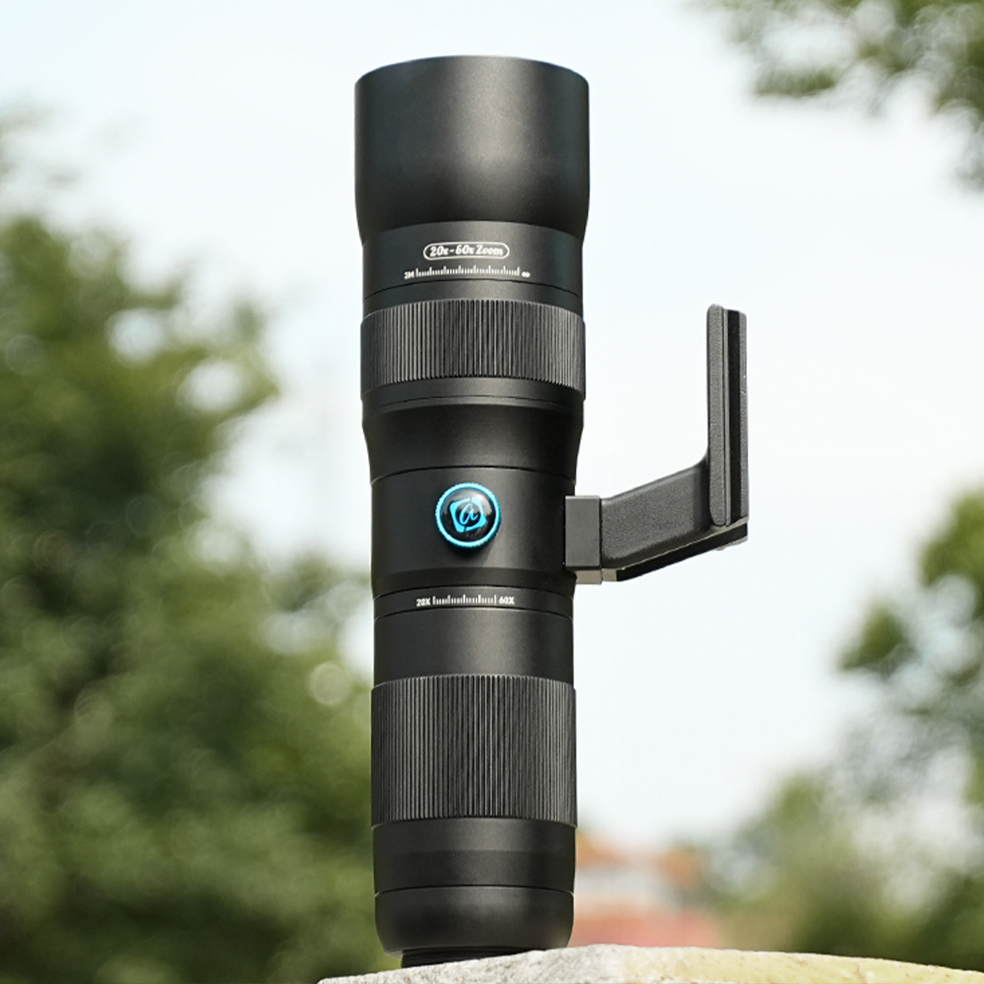 teleobiektyw 480–1440mm do smartfona APEXEL z gwintem 58mm