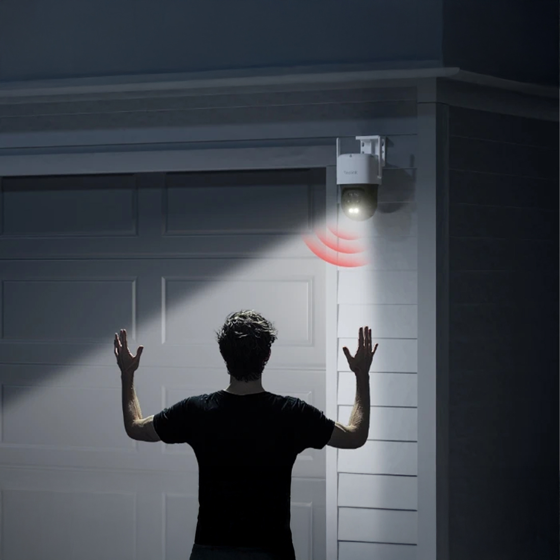 Reolink TrackMix PoE – dwukierunkowe audio, kolorowe nocne widzenie, syrena i reflektory LED dla aktywnego odstraszania