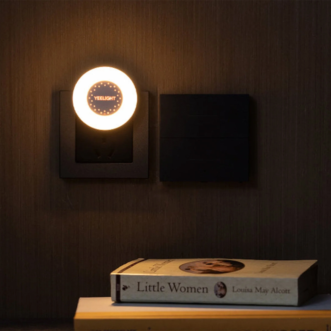 Yeelight NightLight Lite energooszczędna lampka nocna pobór mocy 0,25W